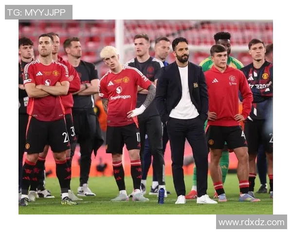 曼联引援策略受挫：7300万英镑转会致球员估值暴跌，阿莫林战术体系下财政损失加剧