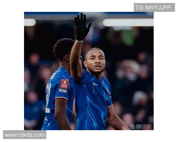 TA：拜仁有意恩昆库和维加，切尔西为马杜埃凯标价超5000万镑